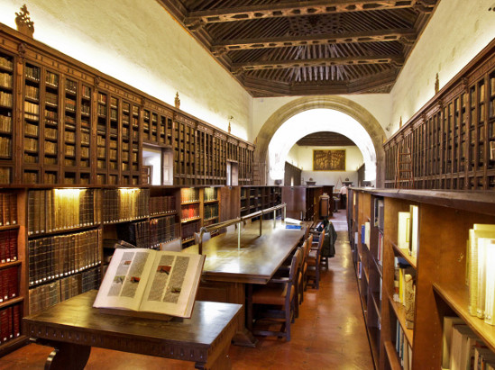 Biblioteca del Hospital Real